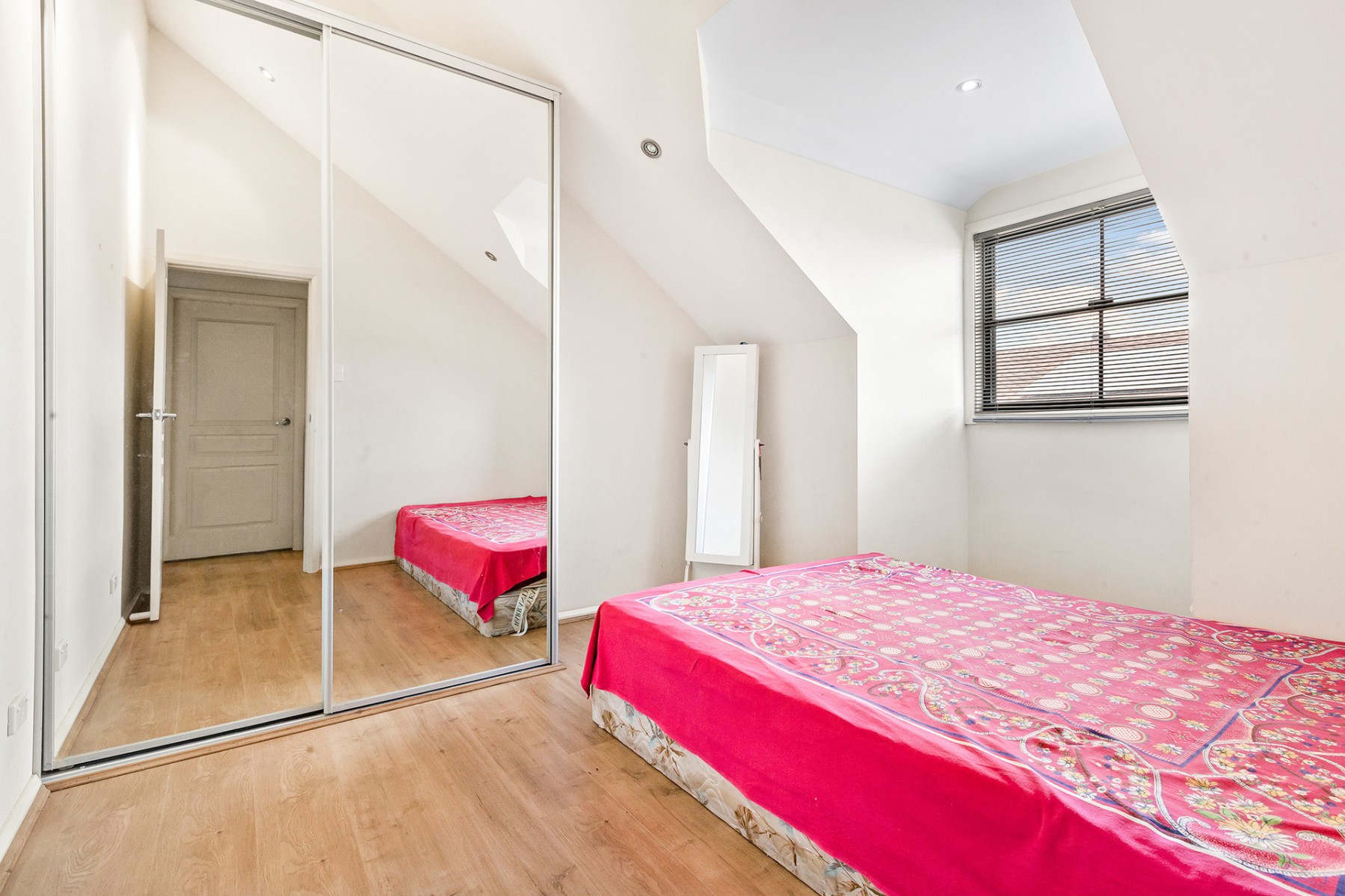 1/105 Brisbane Street, St Marys - Thumbnail 8