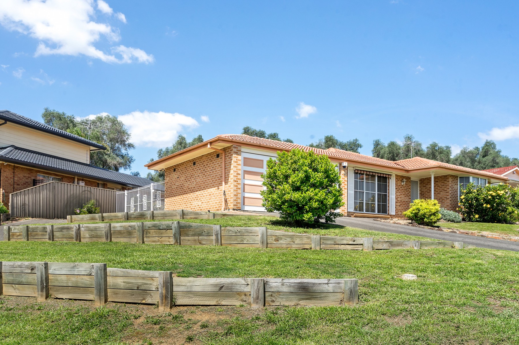 75 Minchin Drive Minchinbury, Minchinbury Sold Property