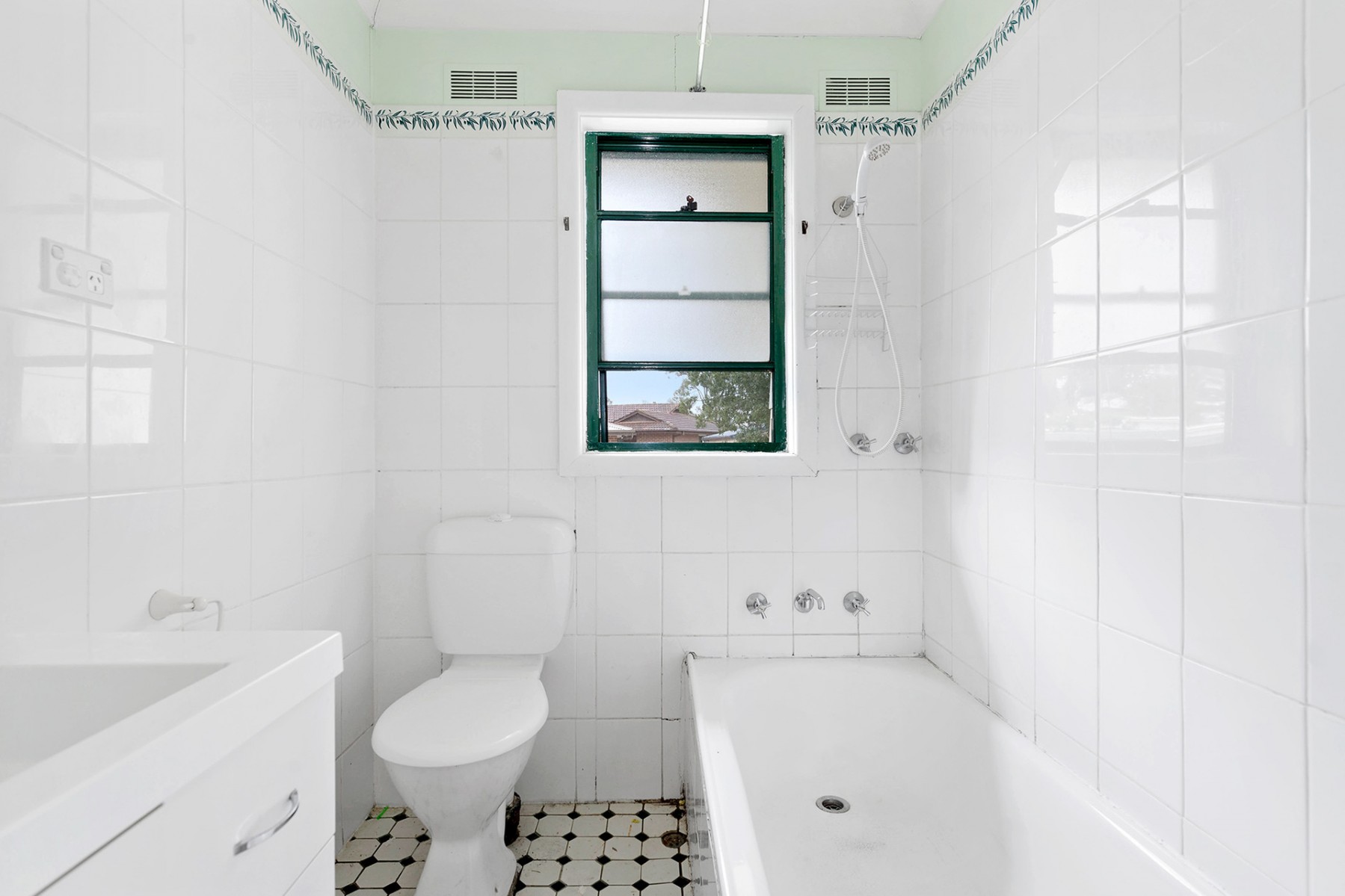 8 Van Diemen Avenue, Willmot - Thumbnail 5