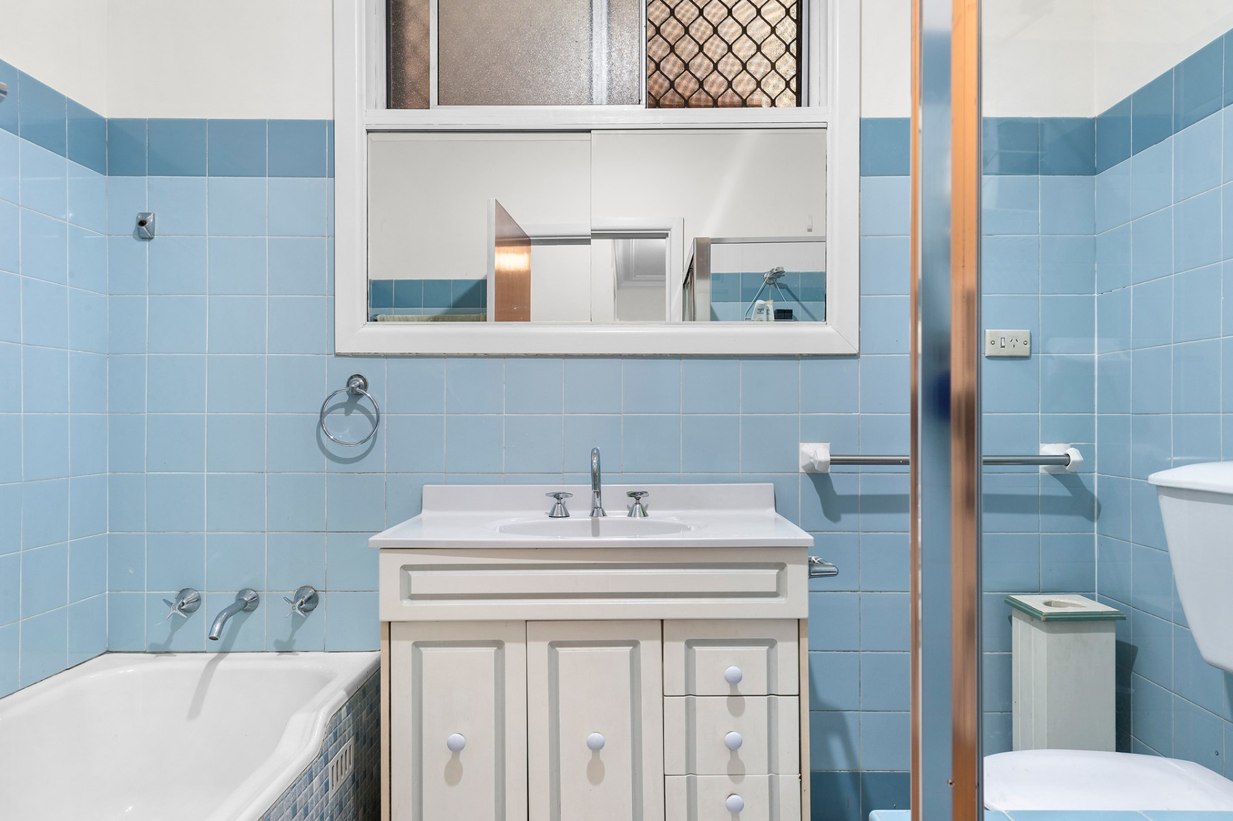 25 Roper Road, Colyton - Thumbnail 7