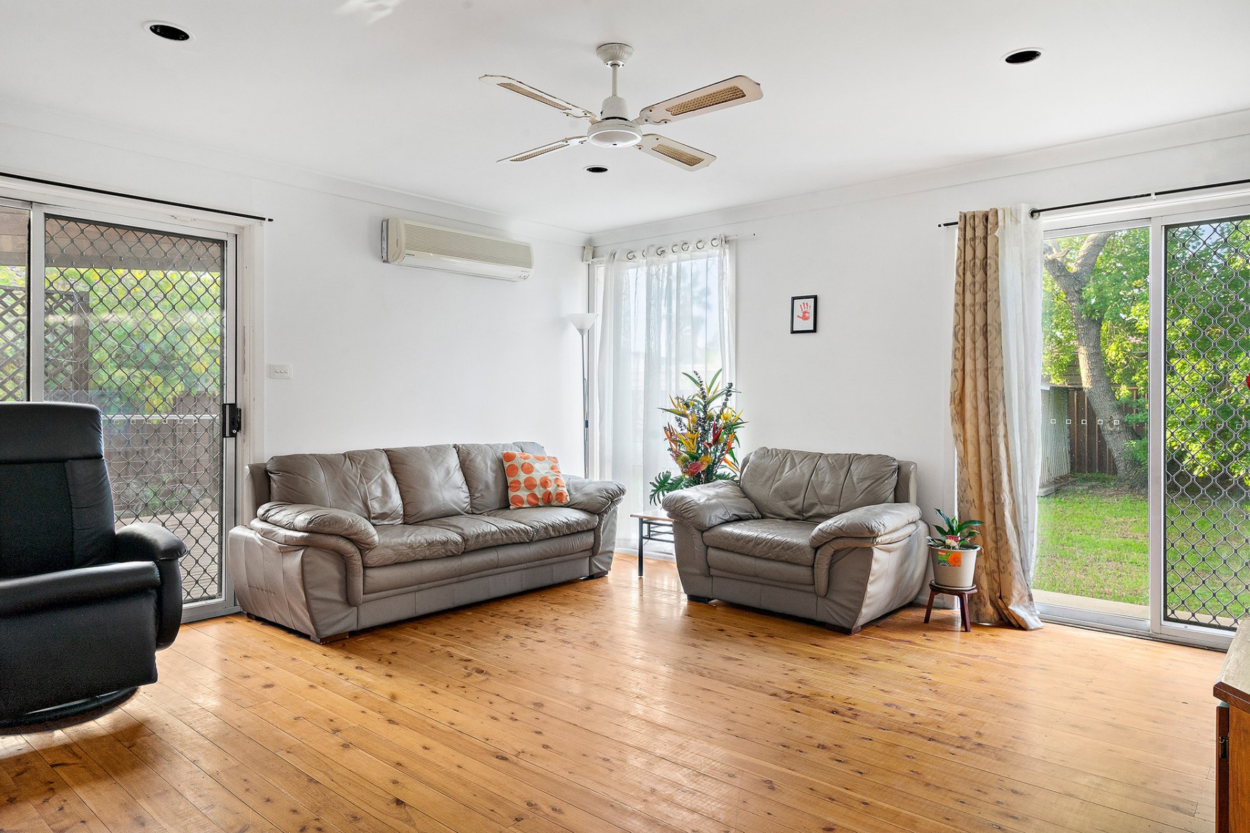 169 Shepherd Street, Colyton - Thumbnail 2