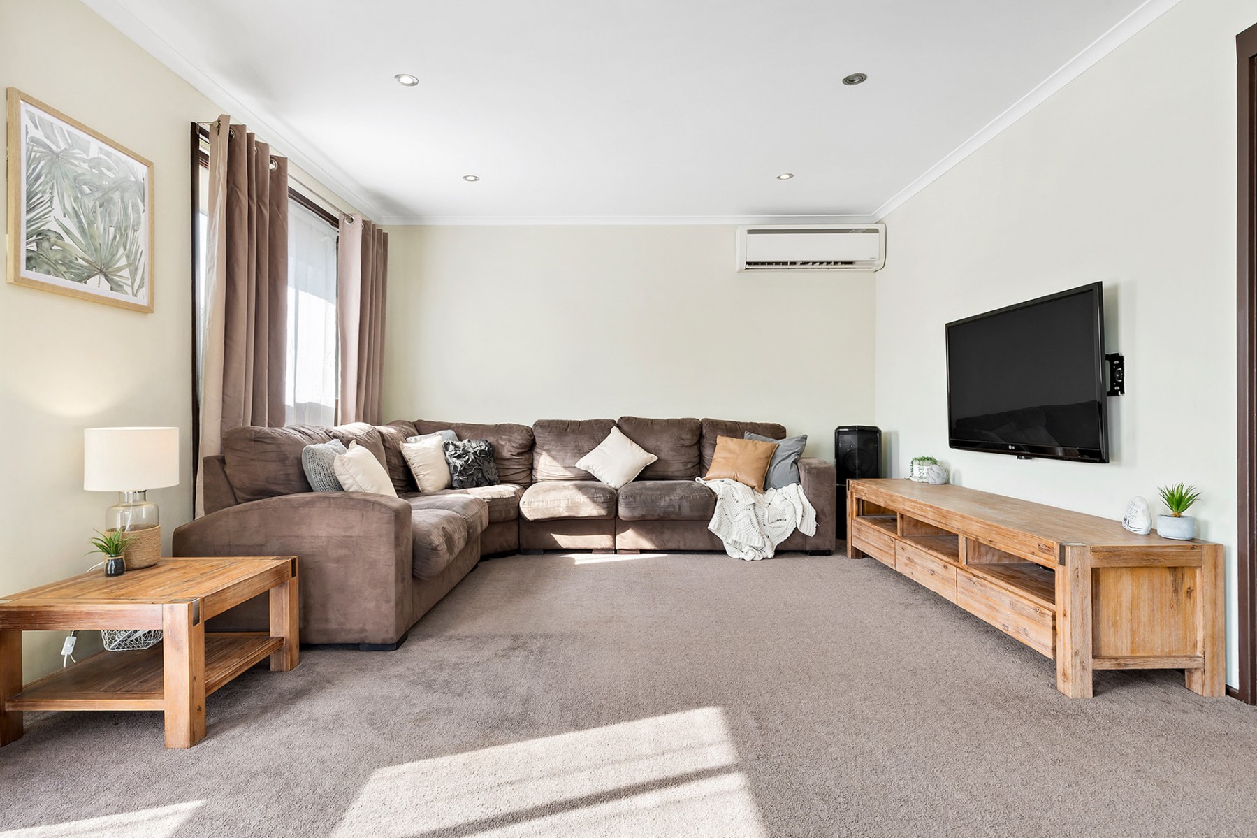 240 Banks Drive, St Clair - Thumbnail 4