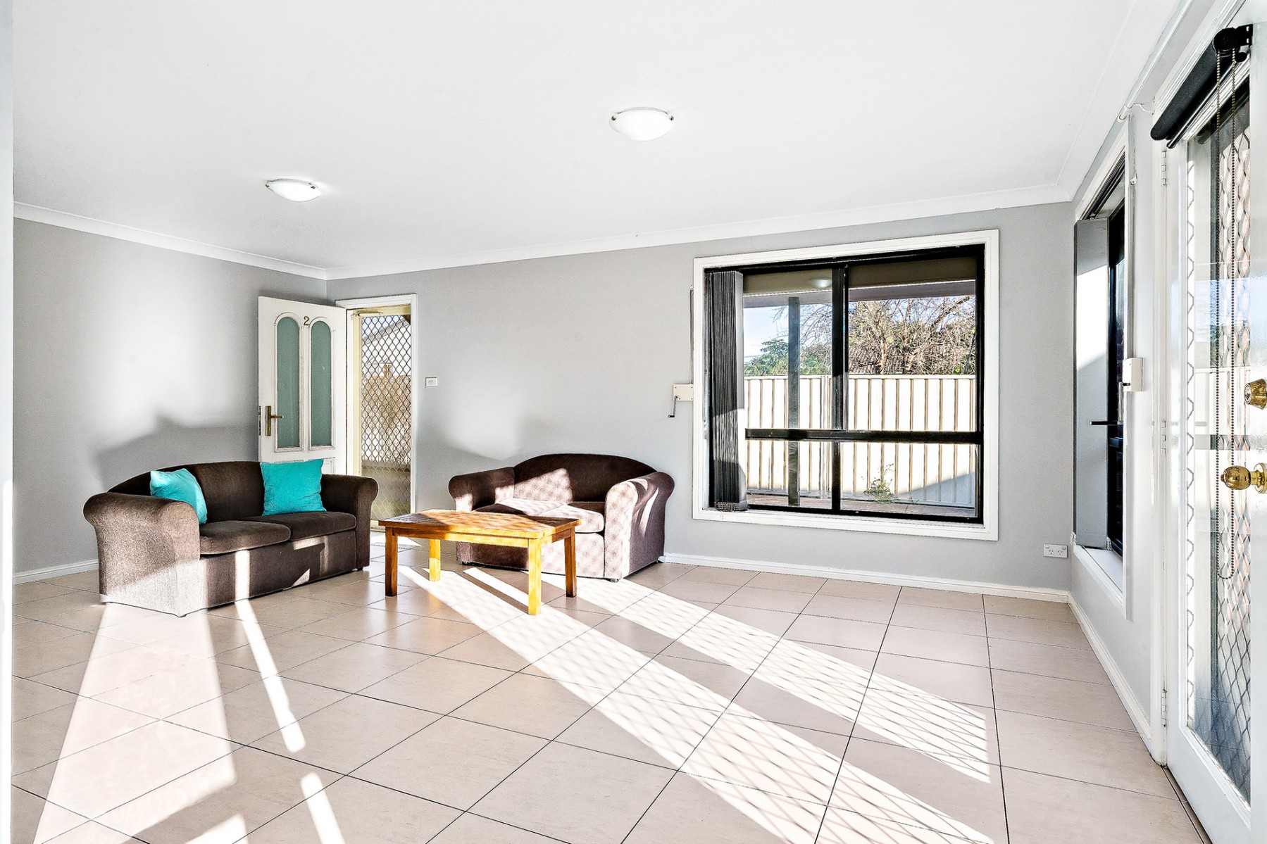 2/61a Canberra Street, Oxley Park - Thumbnail 4