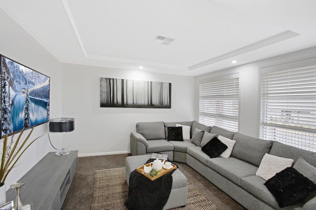 246 Settlers Place, Werrington - Thumbnail 3