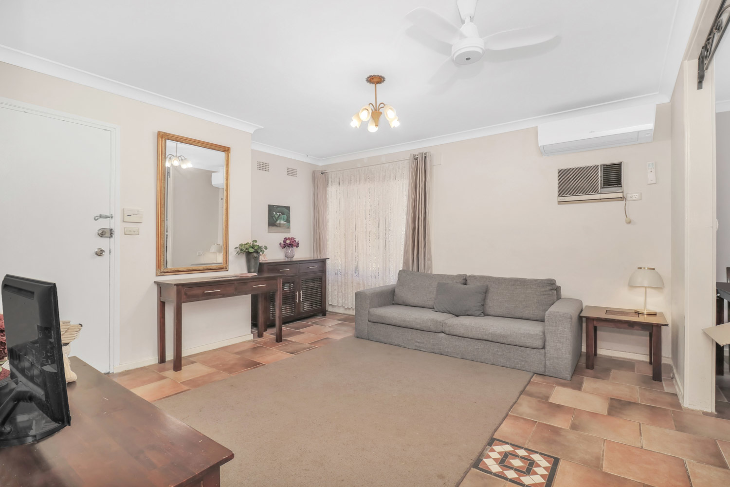 113 Captain Cook Drive, Willmot - Thumbnail 4