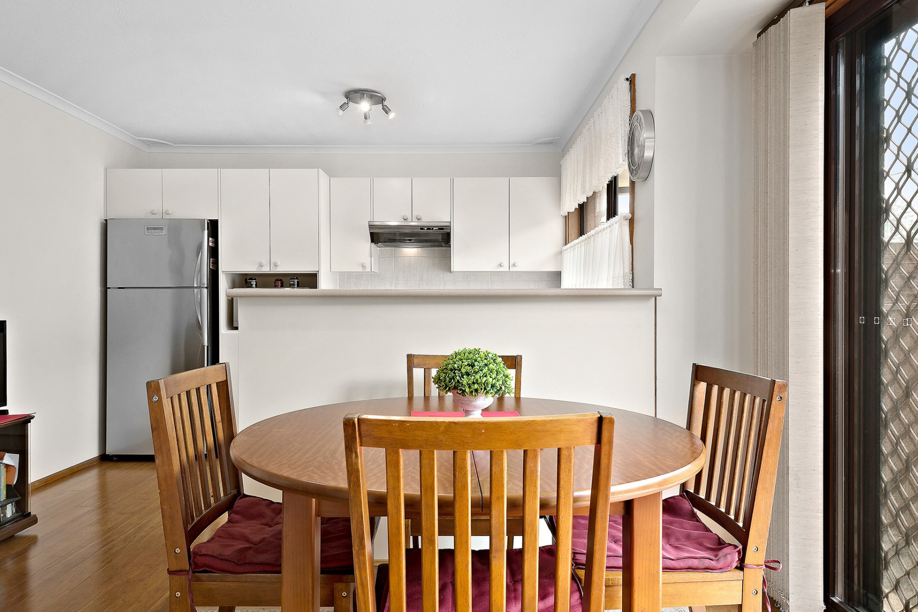 44 Braddon Street, Oxley Park - Thumbnail 8