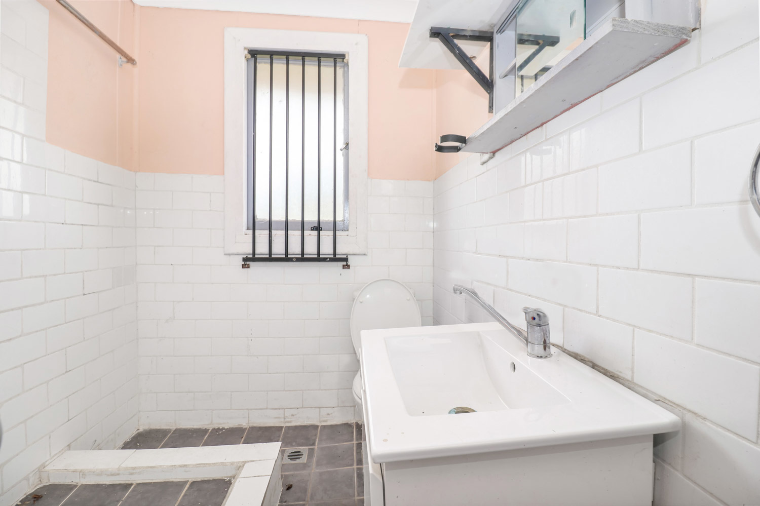 21 Livingston Avenue, Dharruk - Thumbnail 3