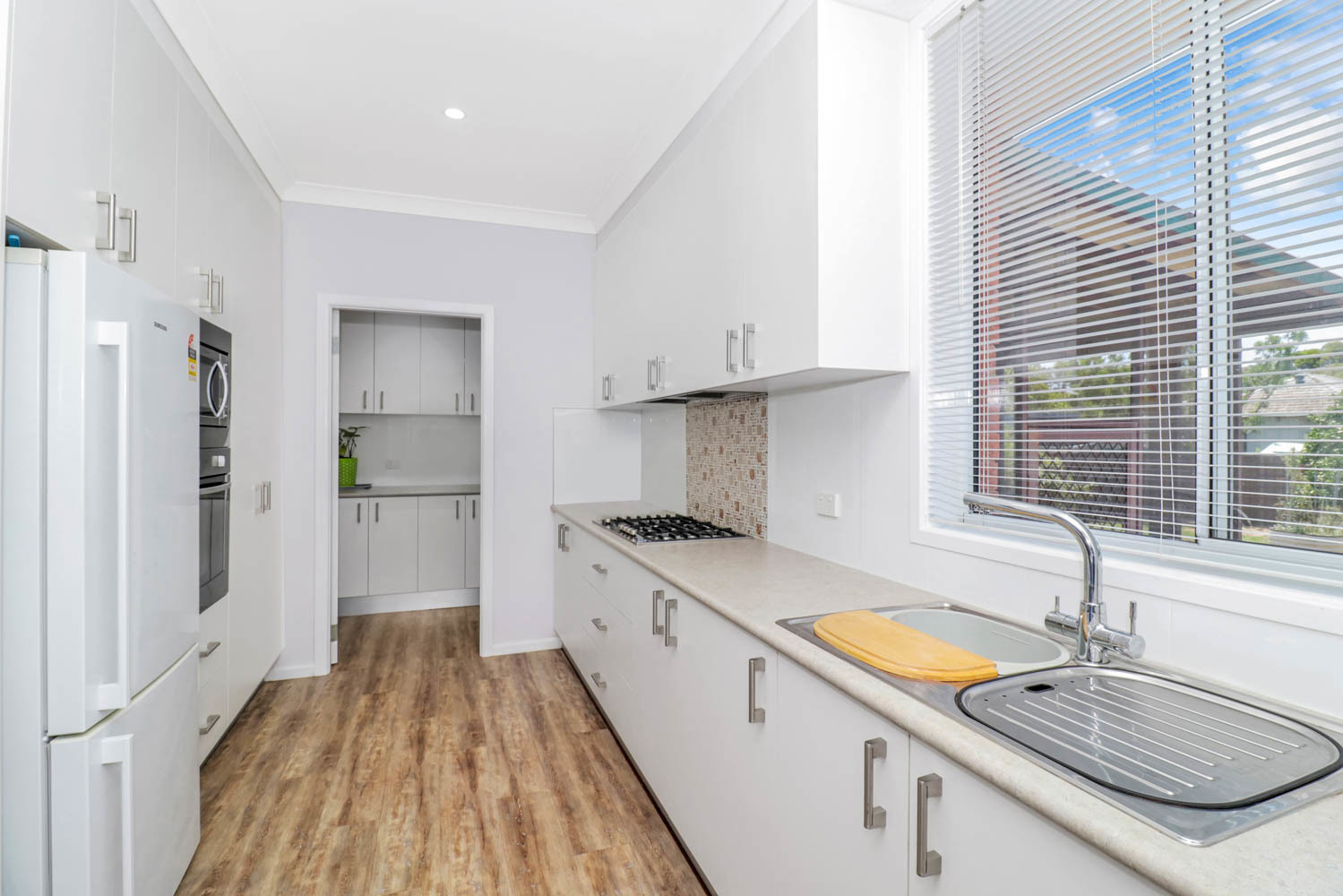35 Gregory Avenue, Oxley Park - Thumbnail 2