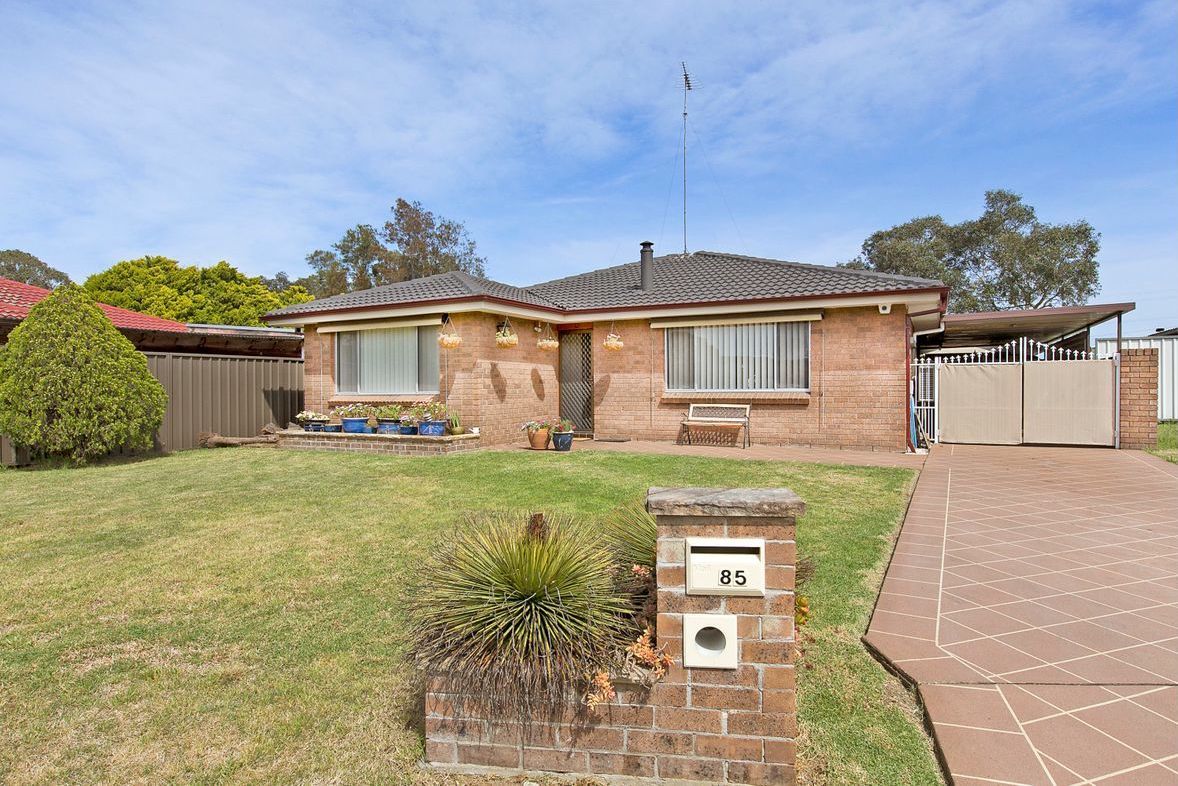 85 Madison Circuit, St Clair - Thumbnail 6