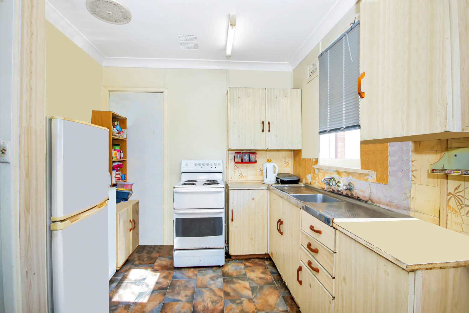 1 Porter Place, Blackett - Thumbnail 6