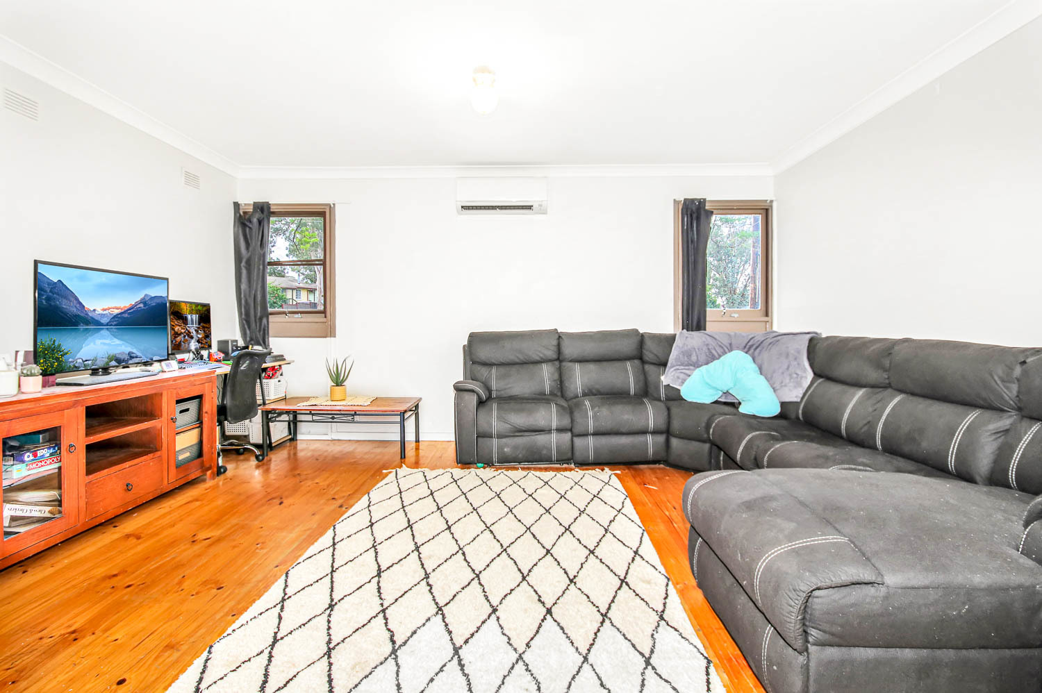 1 Freya Crescent, Shalvey - Thumbnail 2