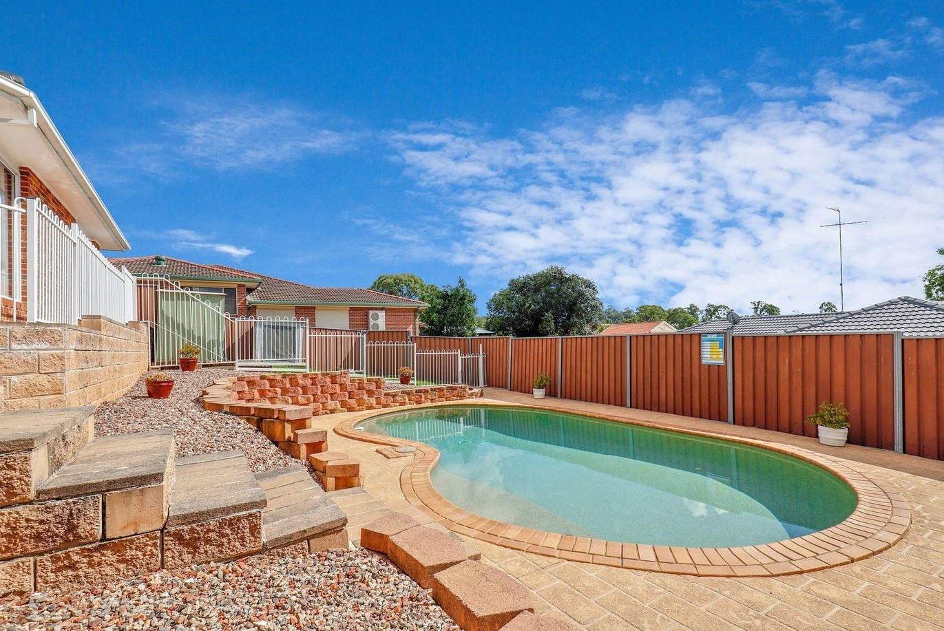 29 Frontignan Street, Eschol Park - Thumbnail 2