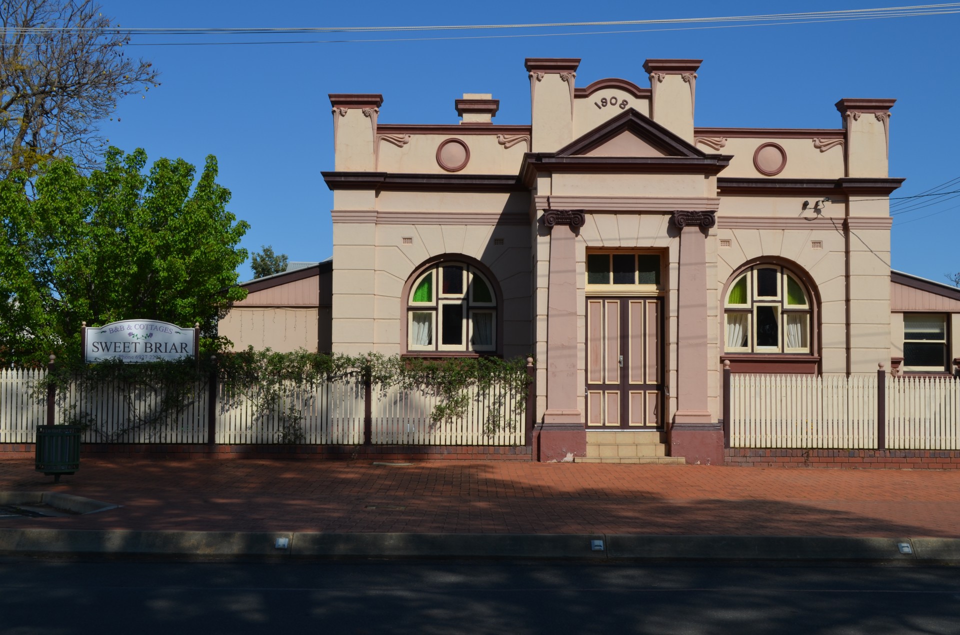 ONLY ONE LEFT SO DON'T MISS OUT, Coolamon - Thumbnail 4