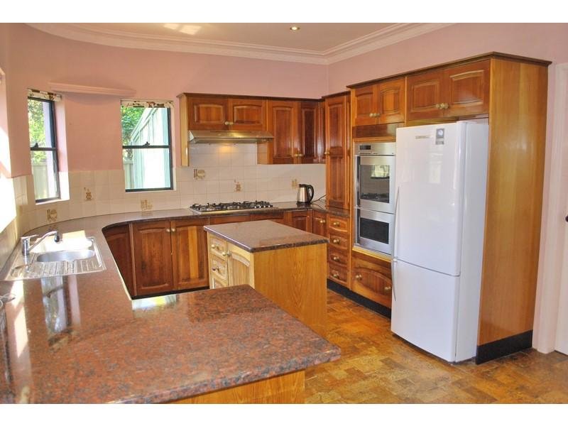 Real Estate in West Ryde