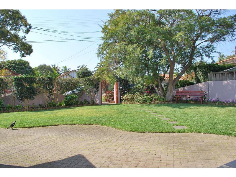 Real Estate in West Ryde