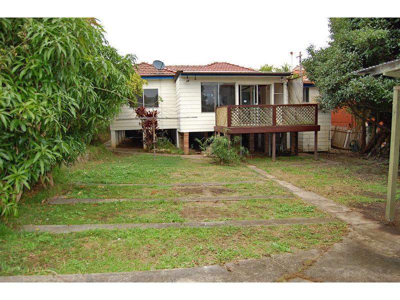 Real Estate in Eastwood