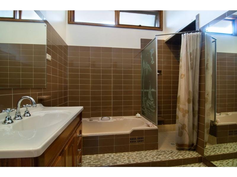Real Estate in Oatlands