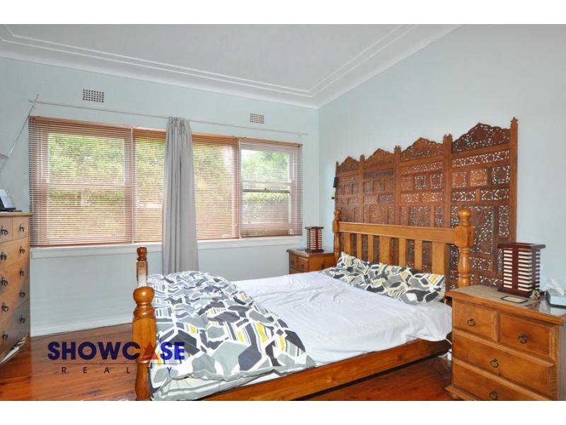 Open for inspection in Dundas