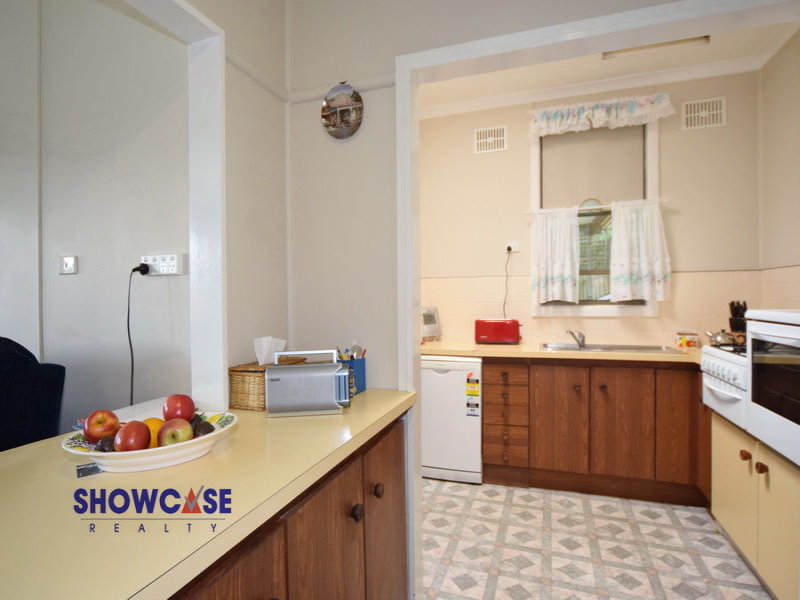Open for inspection in Dundas Valley