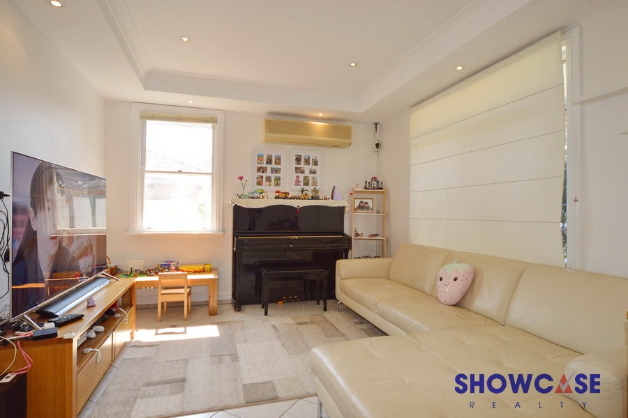 Property Leased in Dundas Valley