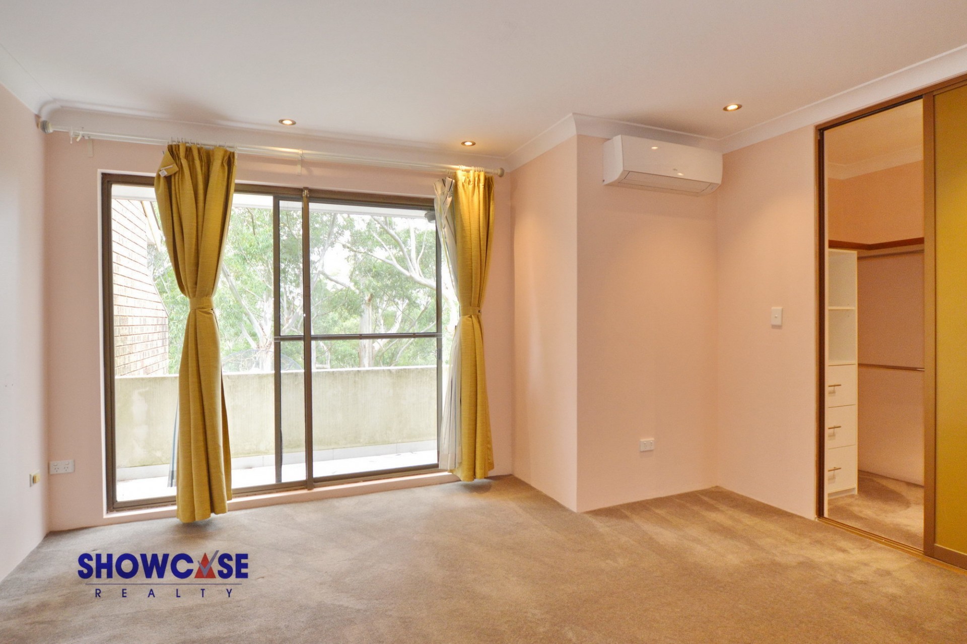 Real Estate in Carlingford