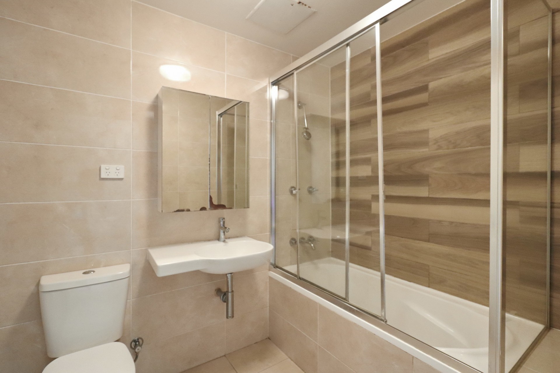 Real Estate in Carlingford