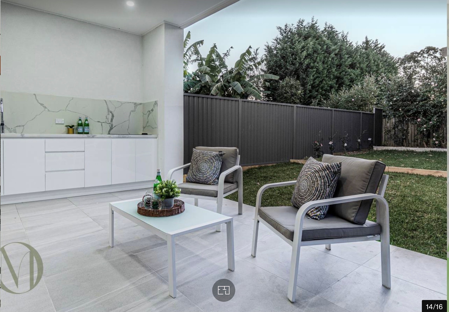 Real Estate in Dundas Valley