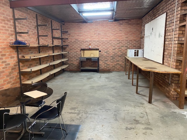 Real Estate in Myaree