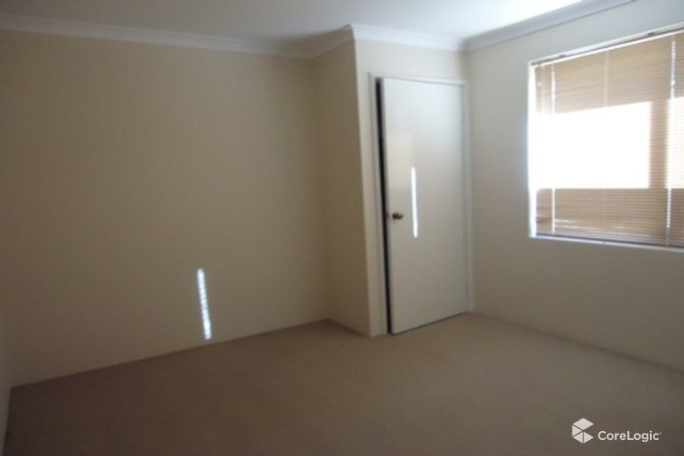 Real Estate in Hamilton Hill