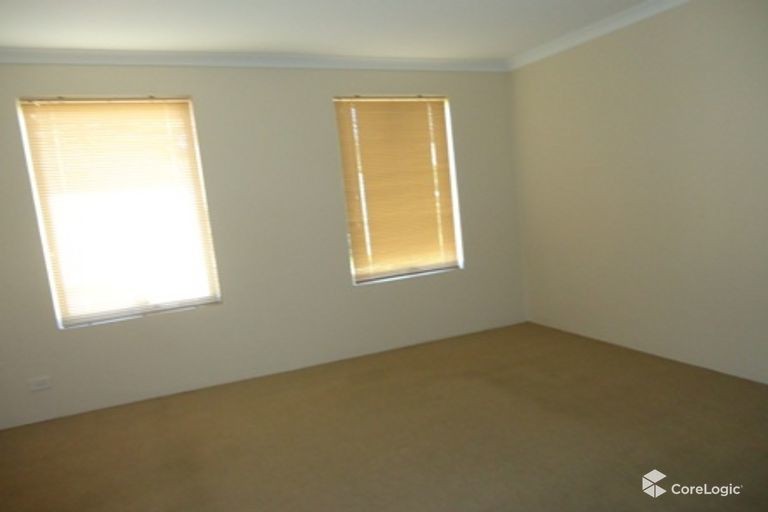 Hamilton Hill real estate Leased