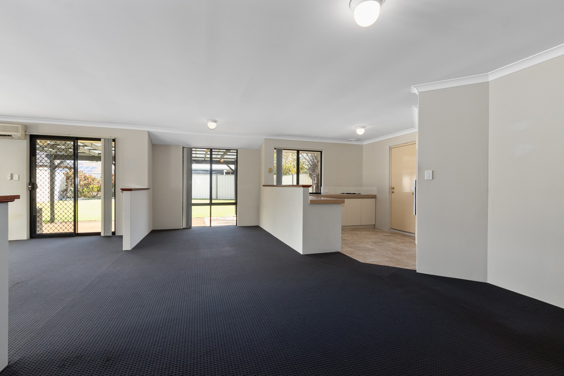 Real Estate in Huntingdale