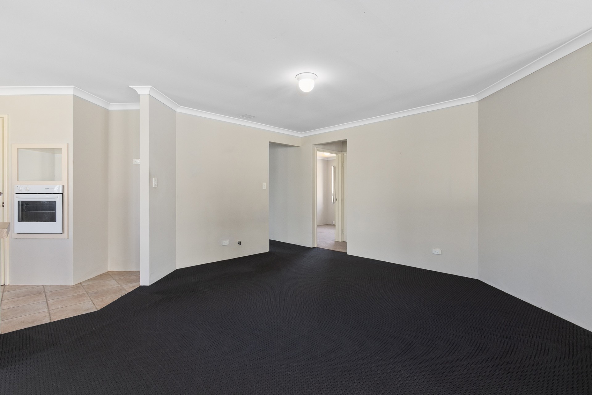 Real Estate in Huntingdale