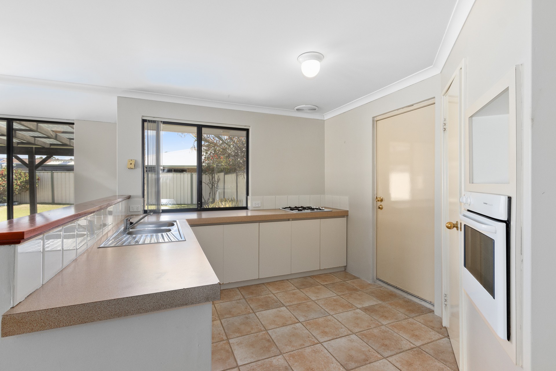 Real Estate in Huntingdale