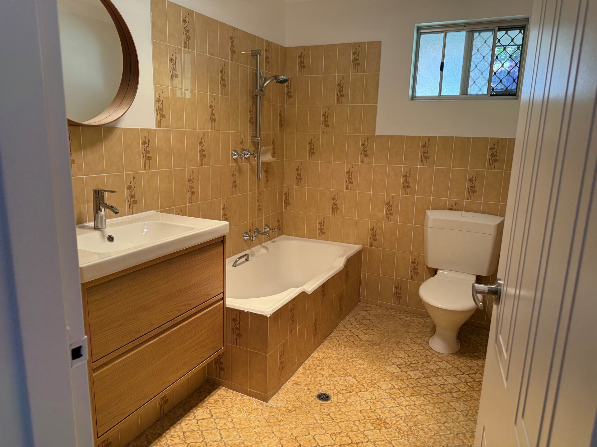 Real Estate in Applecross