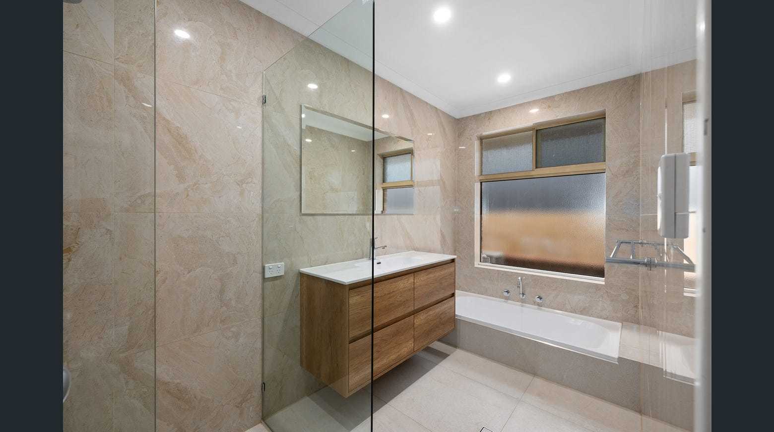 Real Estate in South Lake