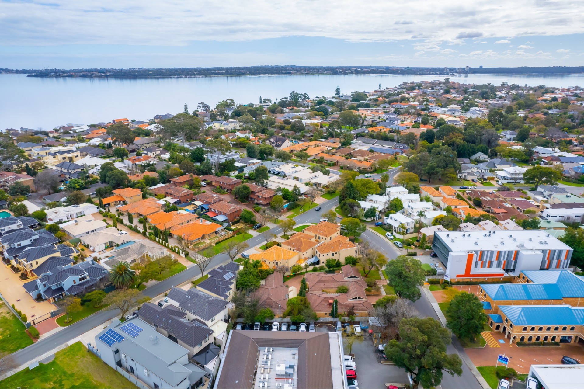 Real Estate in Applecross