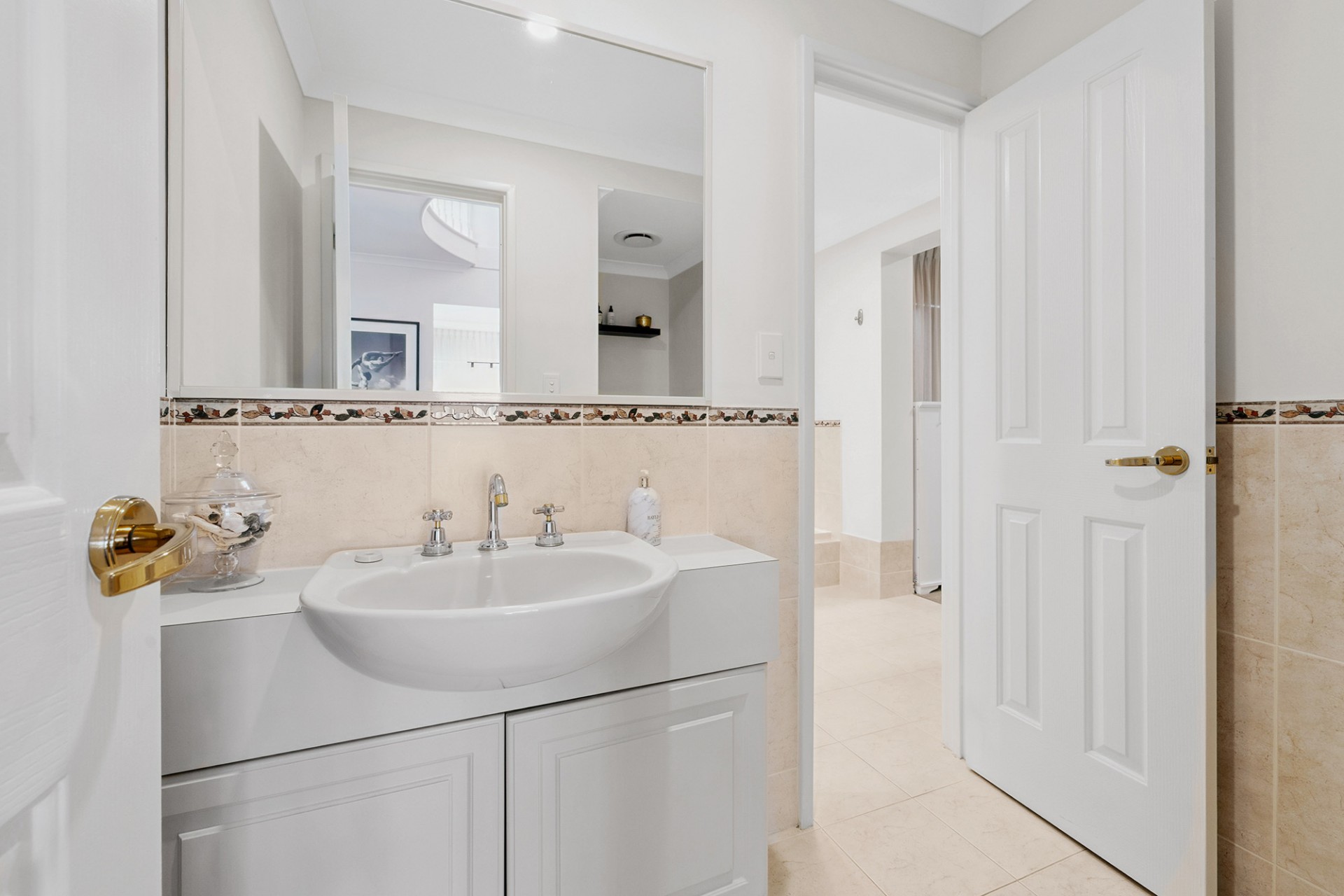 Real Estate in Ardross