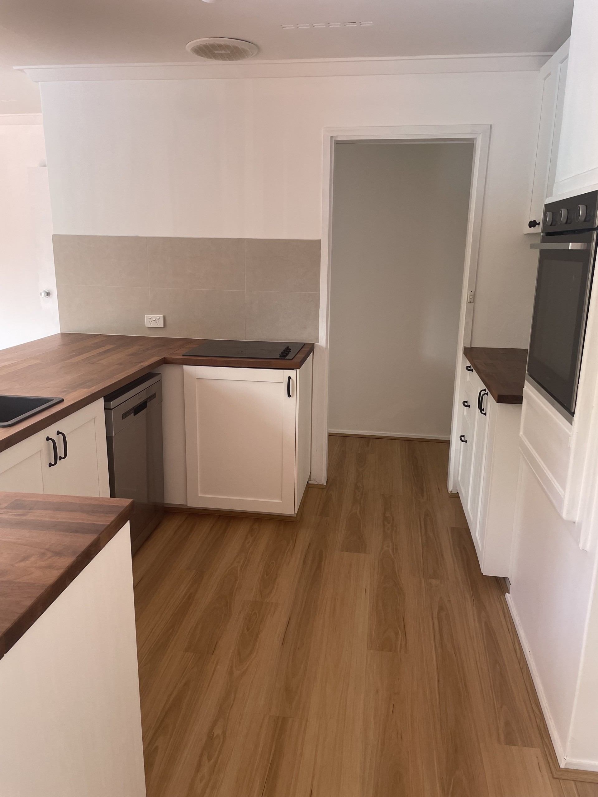 Real Estate in Bateman