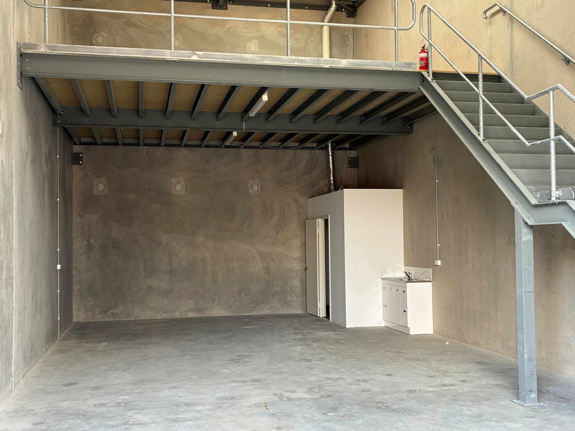 Real Estate in Myaree