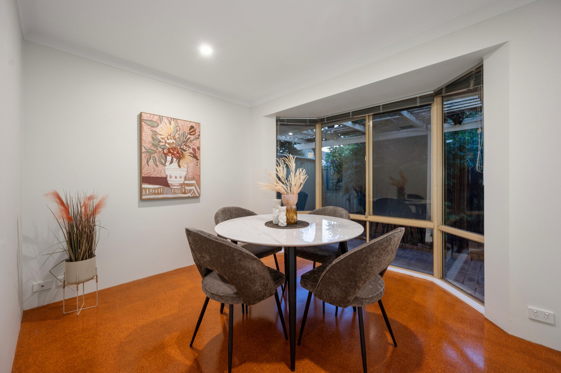 Real Estate in Ardross