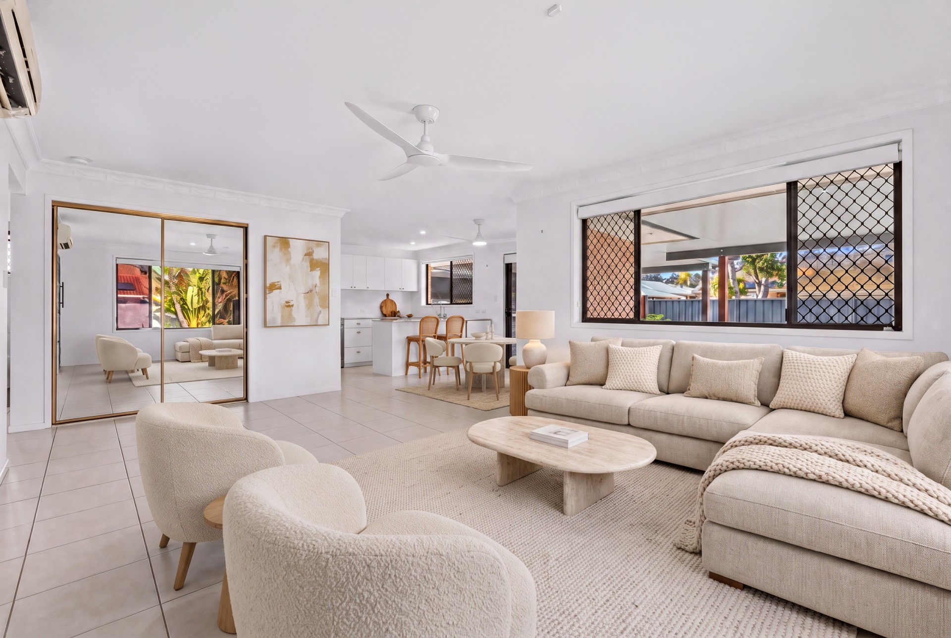 1/100 Sunset Boulevard, Tweed Heads West - Image 1