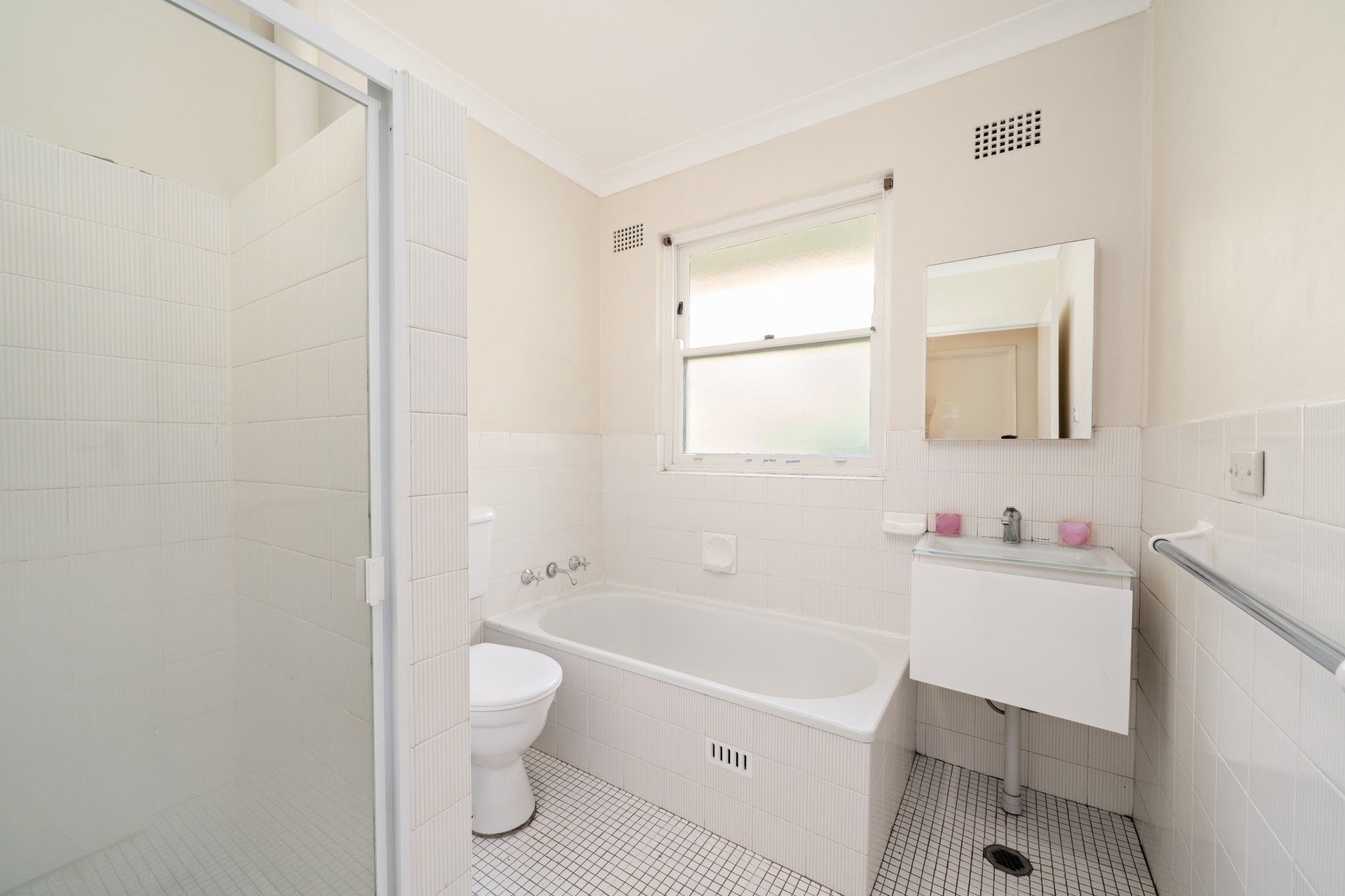 Open for inspection in Ashfield