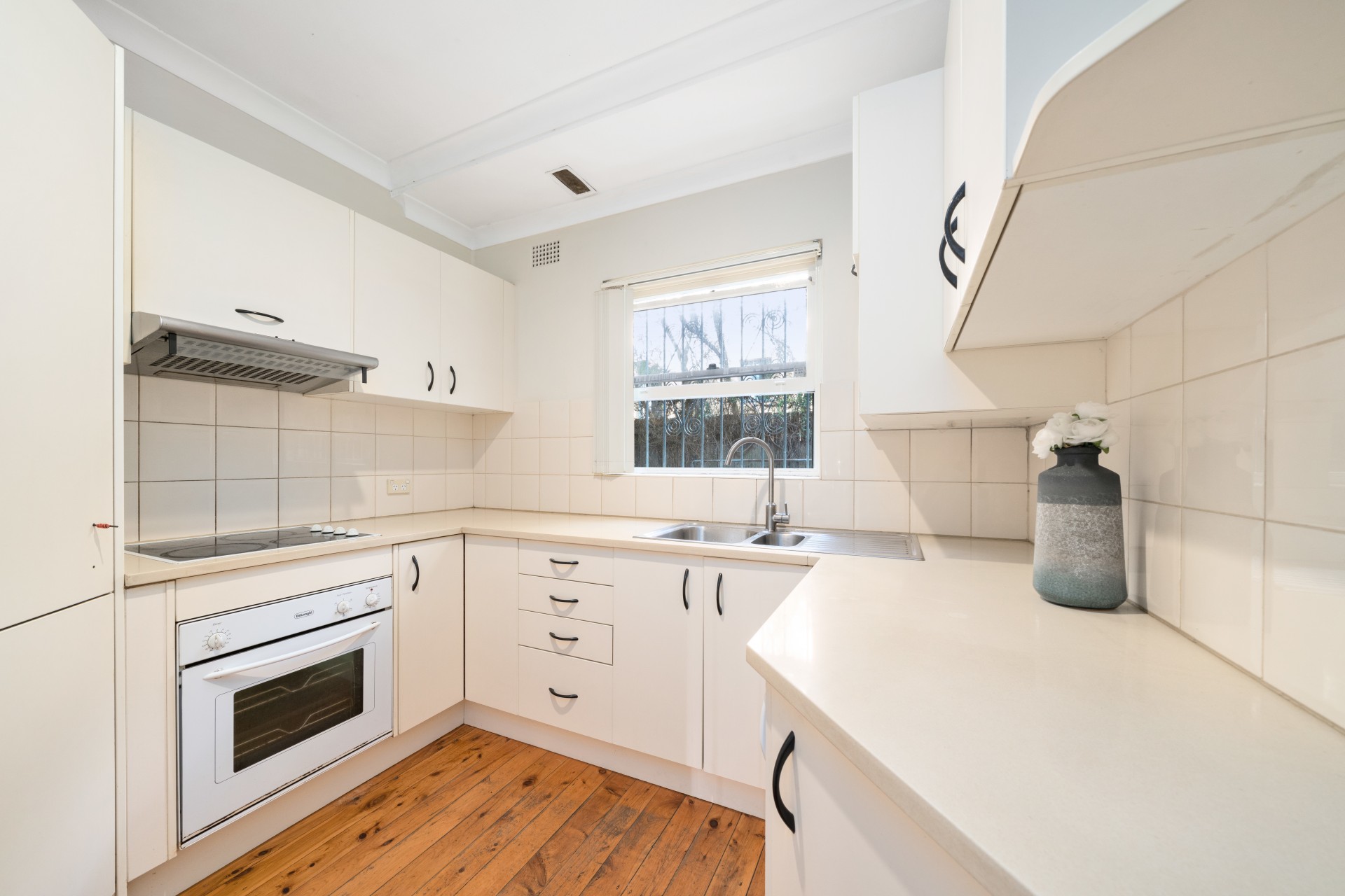 Ashfield real estate Leased
