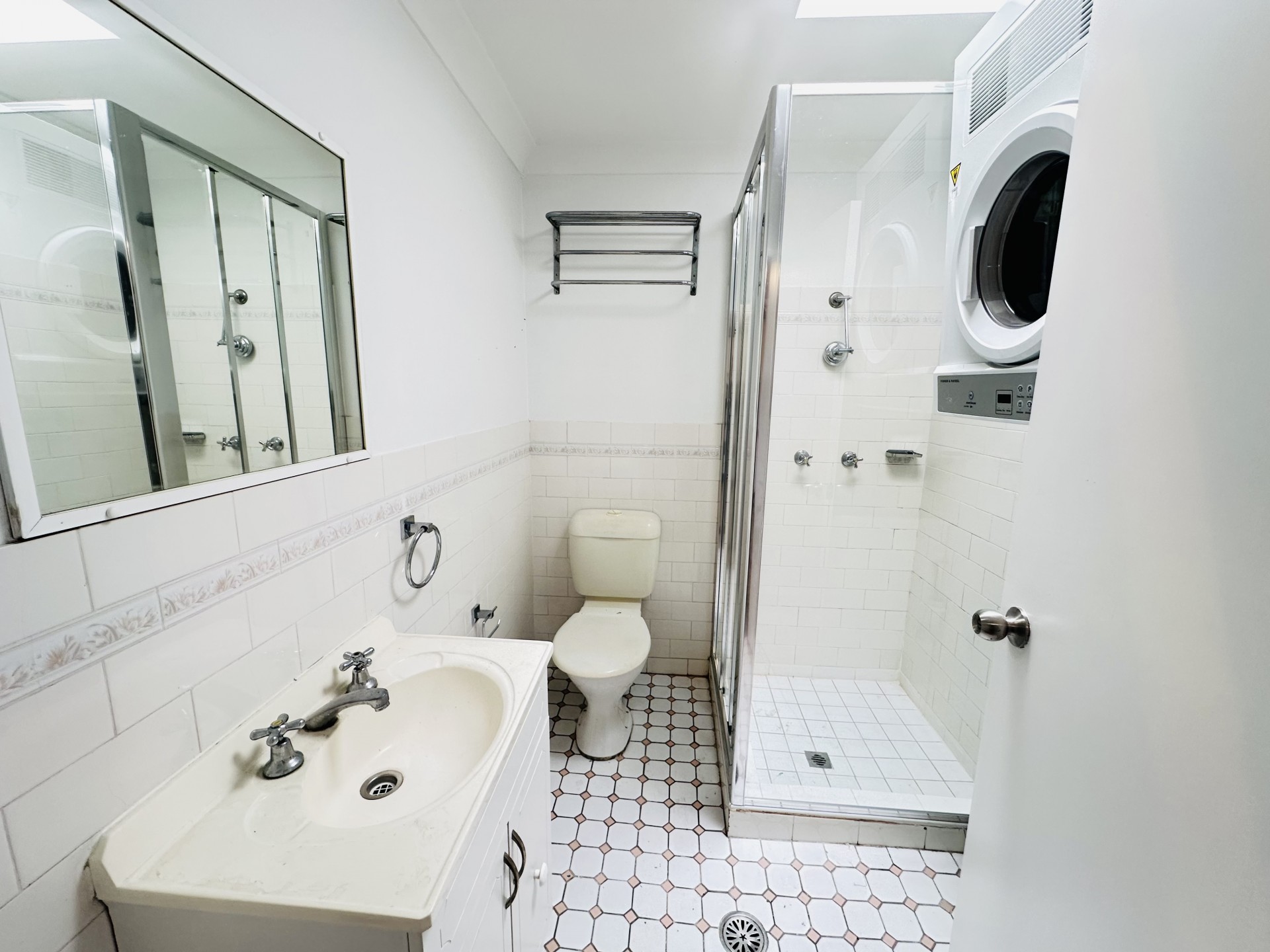 Petersham real estate Leased