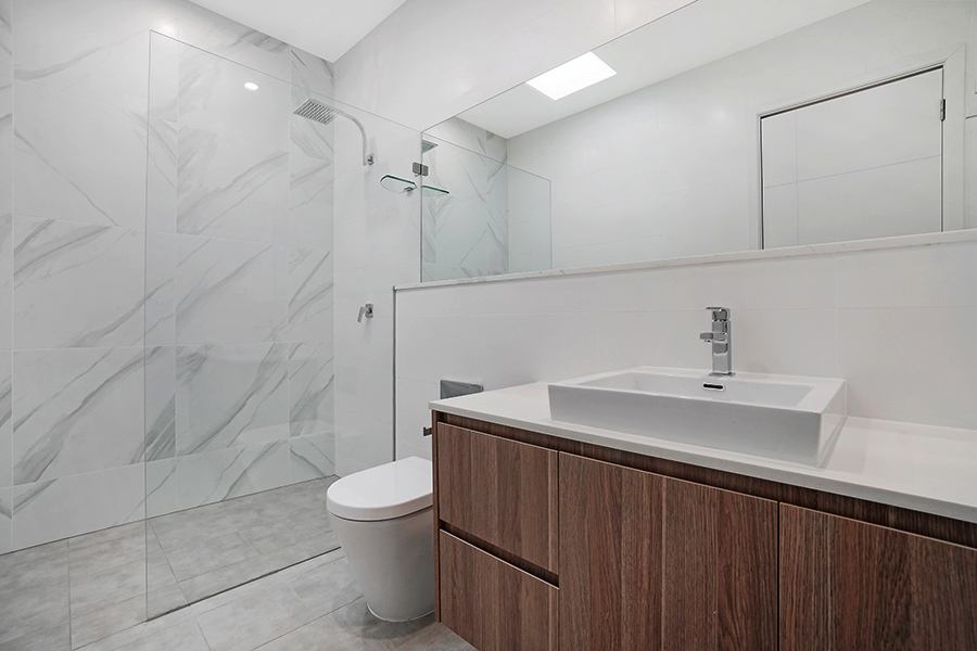 Real Estate in Petersham