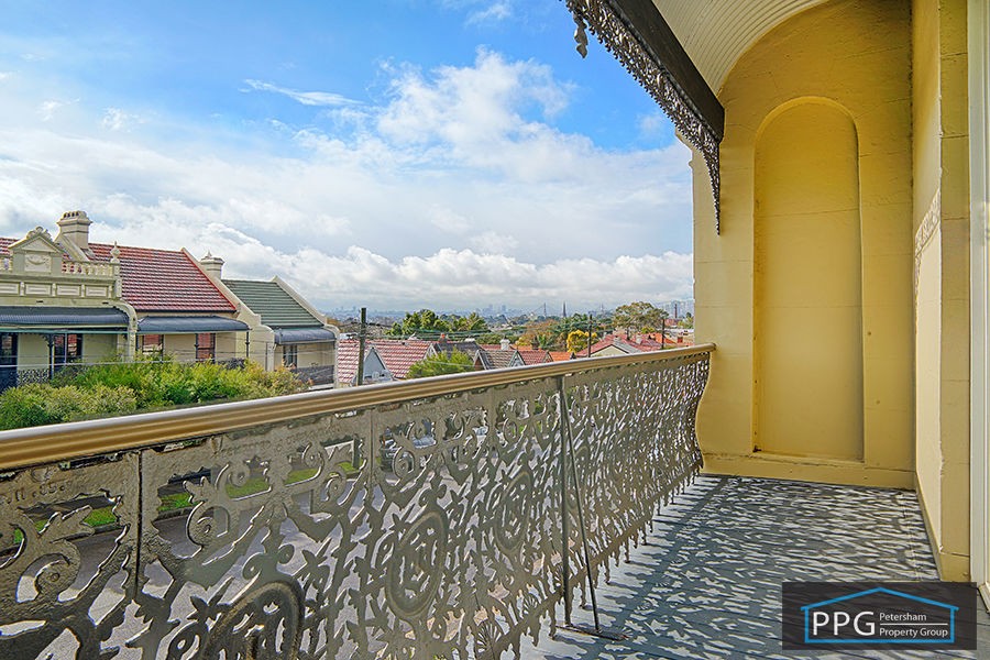 Real Estate in Stanmore