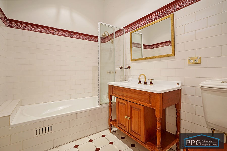 Selling your property in Stanmore