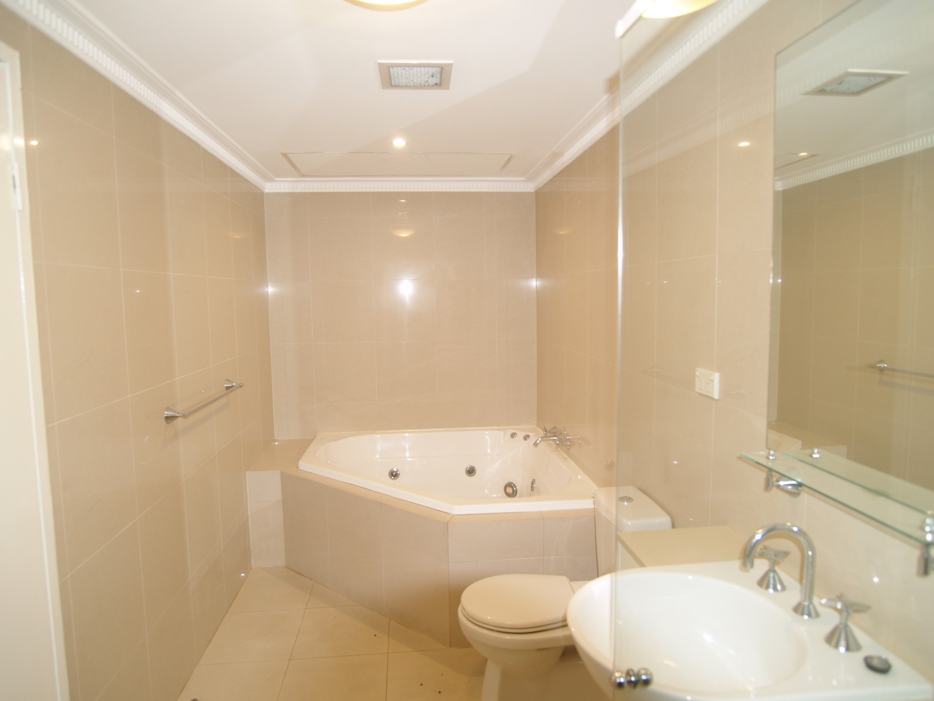 Real Estate in Petersham