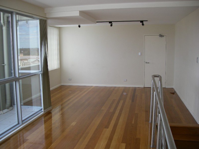 Real Estate in Petersham