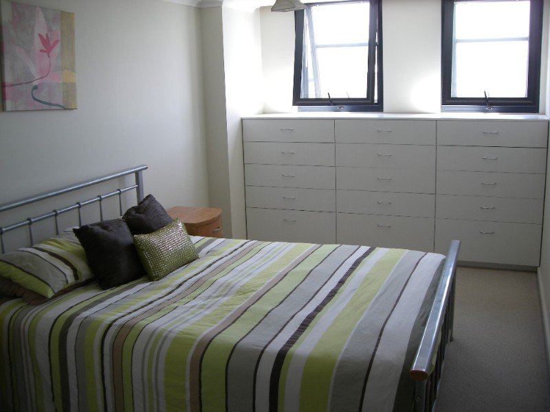 Real Estate in Petersham